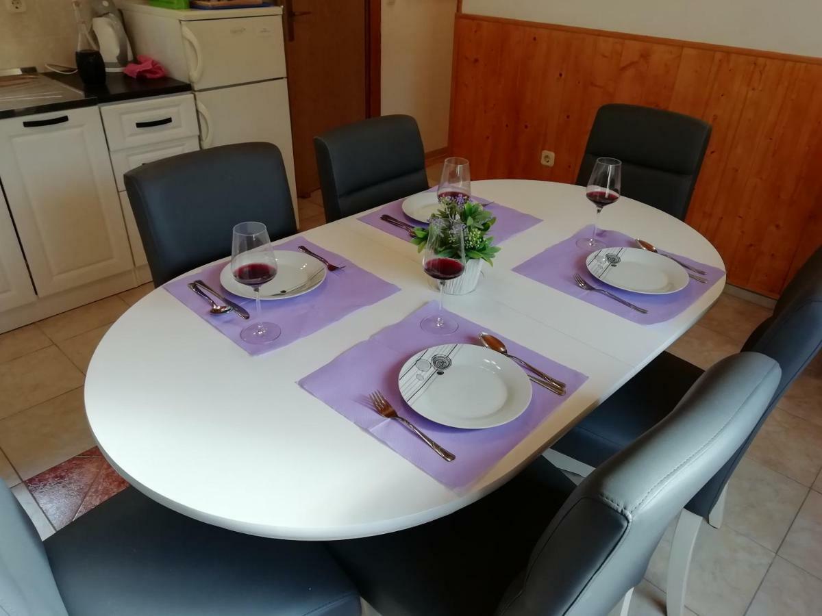 סטון Apartman Radic מראה חיצוני תמונה